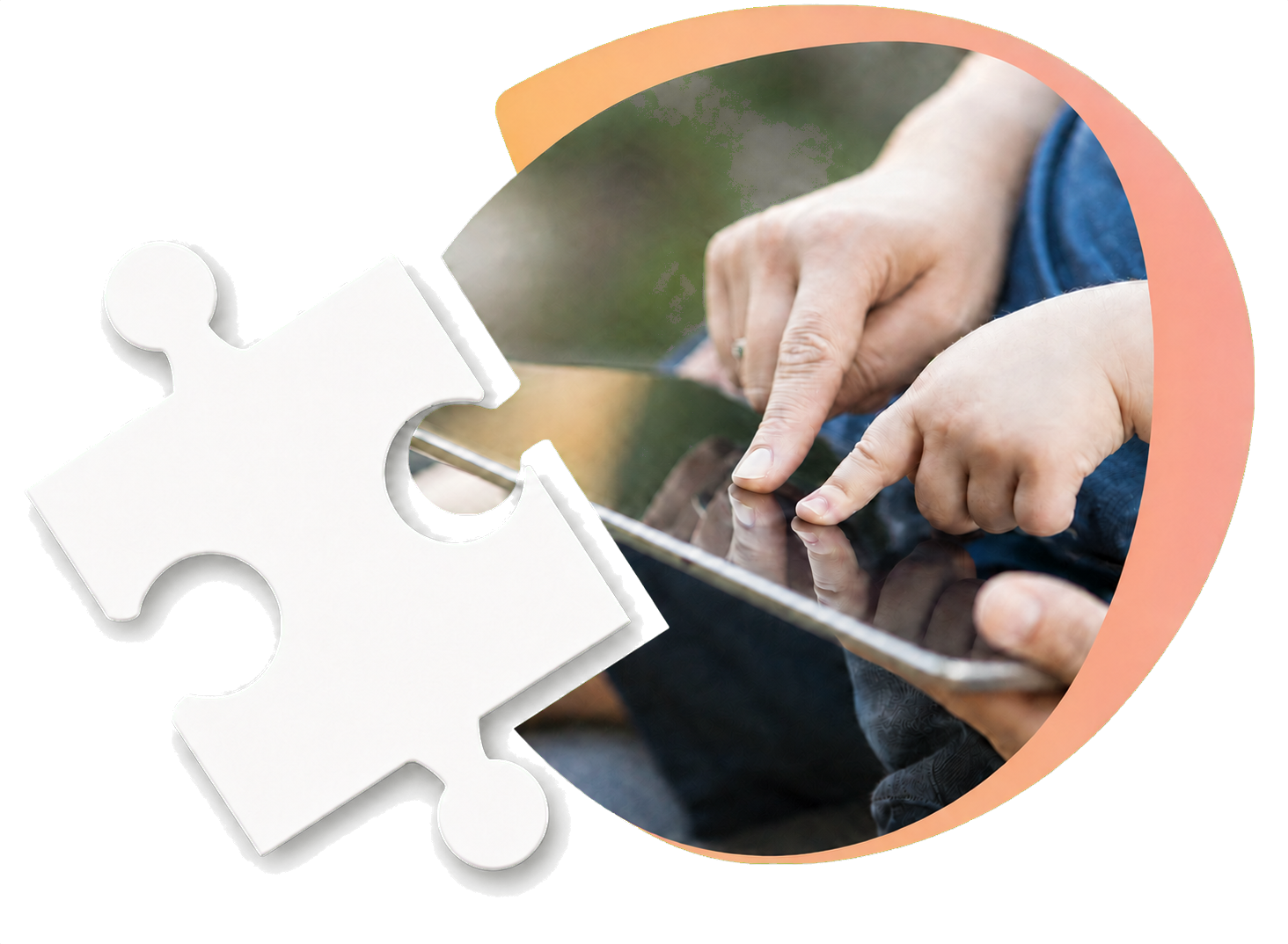 Un adulte et un enfant utilisent une tablette tactile